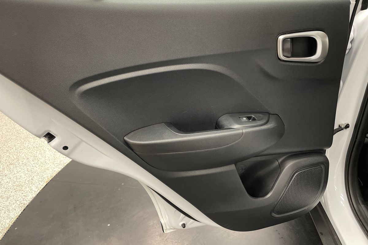 2025 Hyundai Venue Active QX.V5