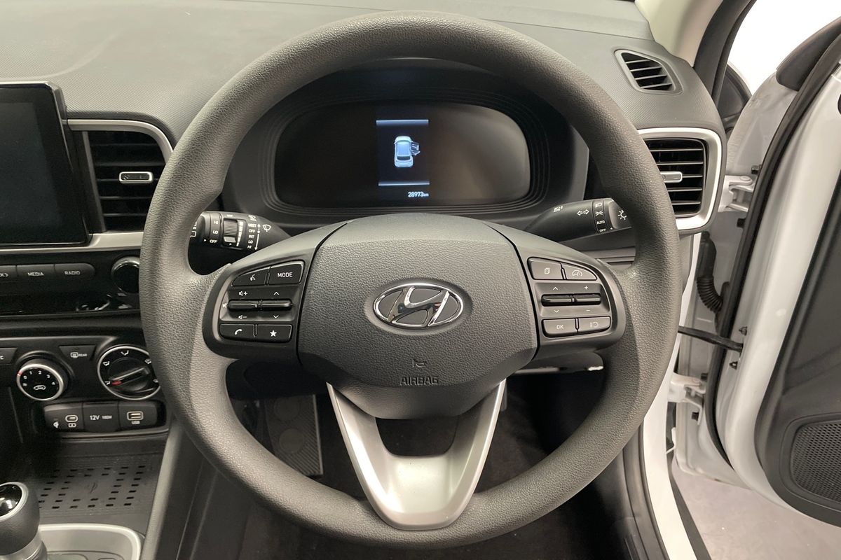 2025 Hyundai Venue Active QX.V5