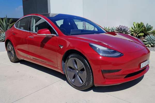 2020 Tesla Model 3 Standard Range Plus