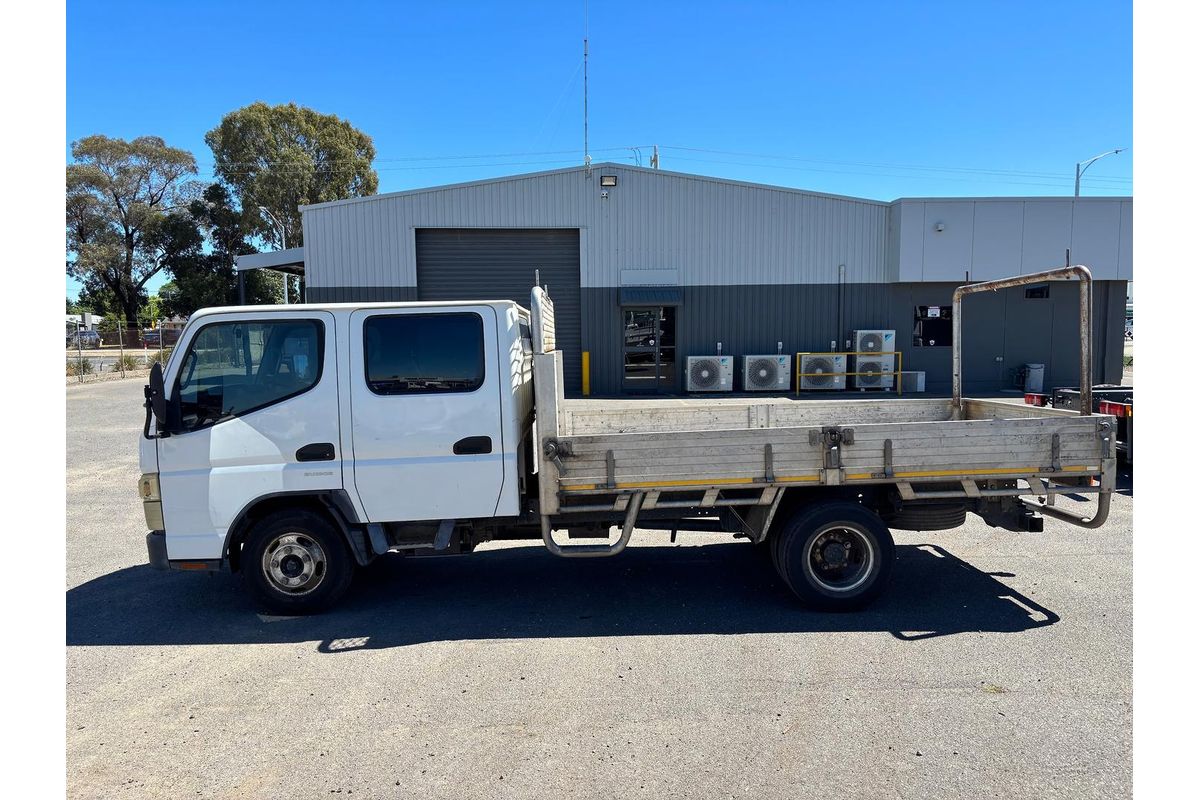 2015 Fuso Canter 515 DC