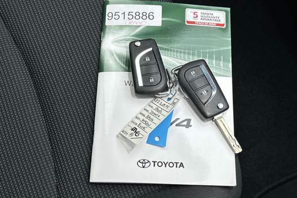 2020 Toyota RAV4 GX MXAA52R thumb-22