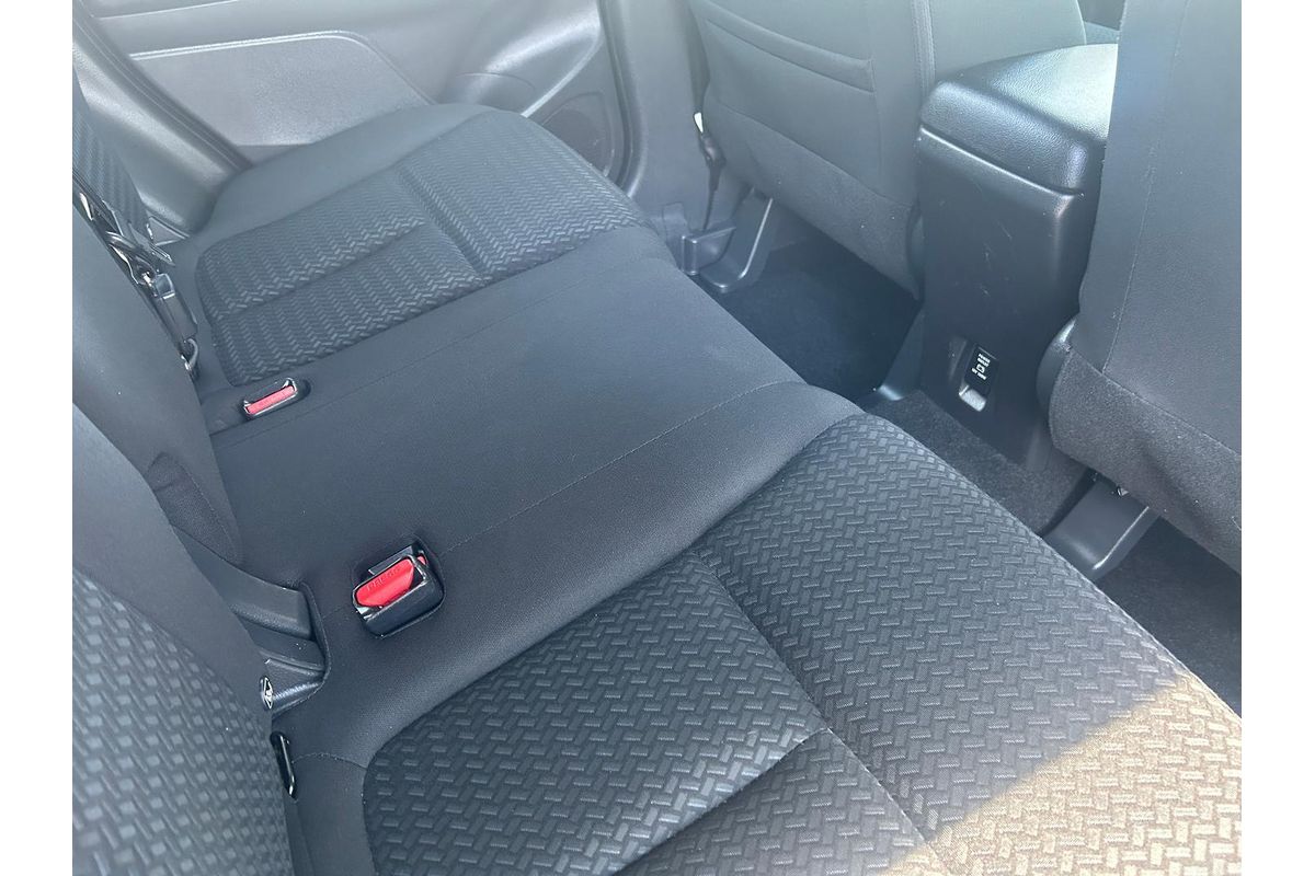 2024 Mitsubishi Eclipse Cross ES YB
