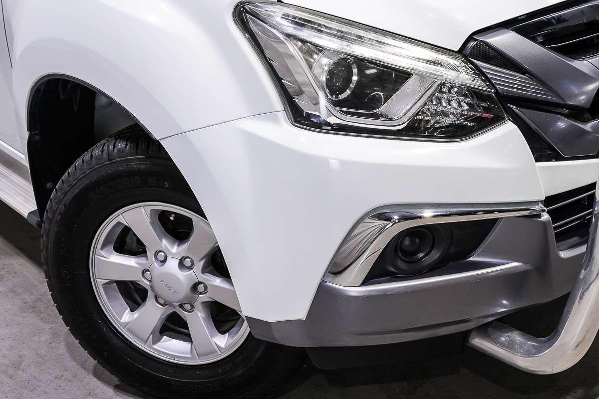 2019 Isuzu MU-X LS-M