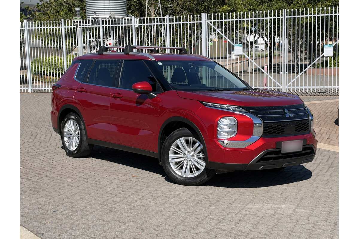 2022 Mitsubishi Outlander ES ZM