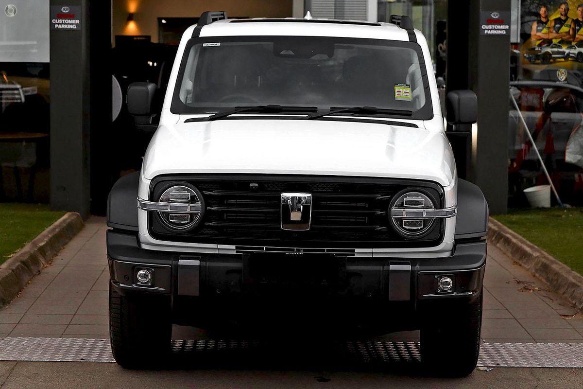 2026 GWM Tank 300 Ultra Hi4-T PHEV P01
