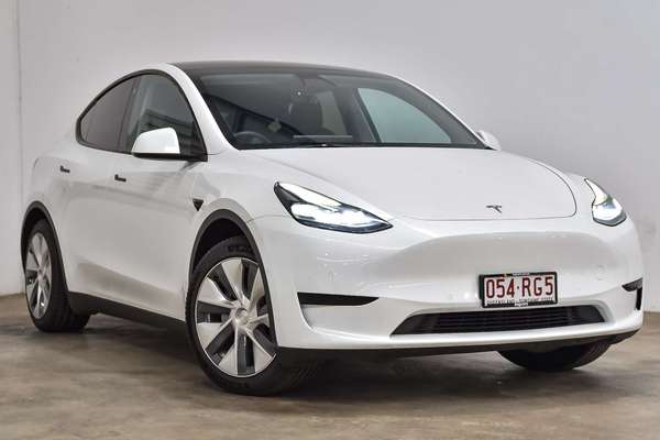 2023 Tesla Model Y Rear-Wheel Drive