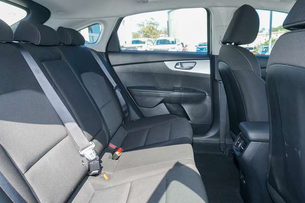 2024 Kia Cerato S BD thumb-8