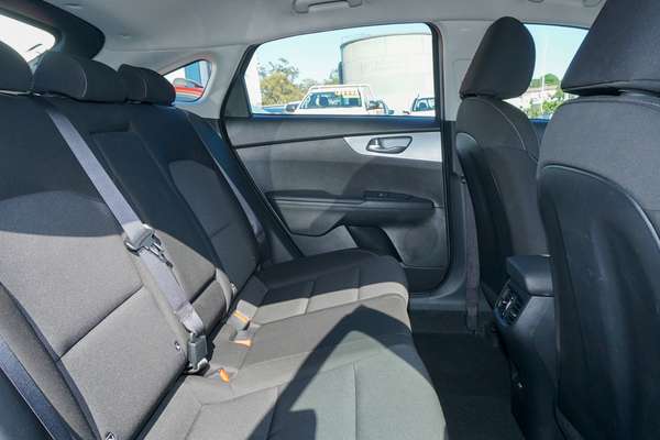 2024 Kia Cerato S BD thumb-8