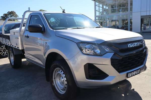 2026 Isuzu D-MAX SX High Ride Rear Wheel Drive