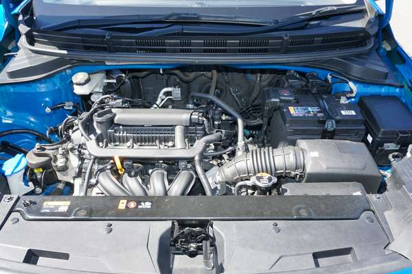 2022 Kia Stonic S YB thumb-7