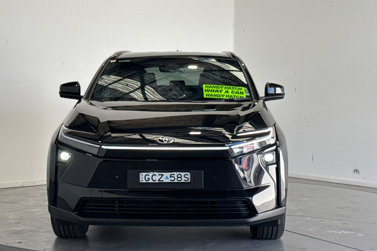 2025 Toyota bZ4X XEAM11R
