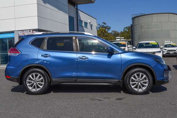 2017 Nissan X-TRAIL ST-L T32 Series II thumb-4