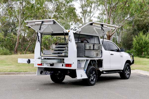 2019 Toyota Hilux SR GUN126R 4X4