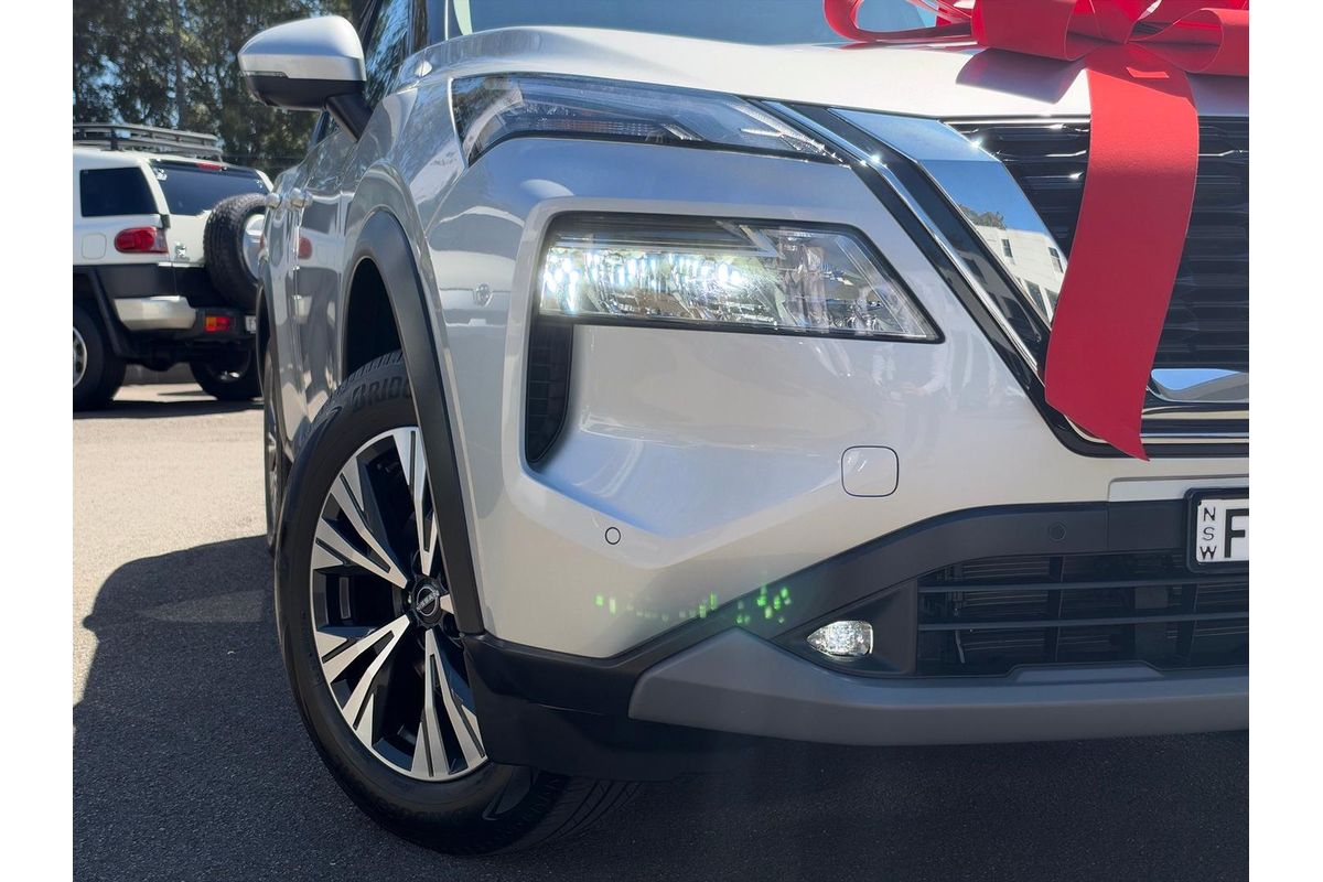 2023 Nissan X-TRAIL ST-L T33