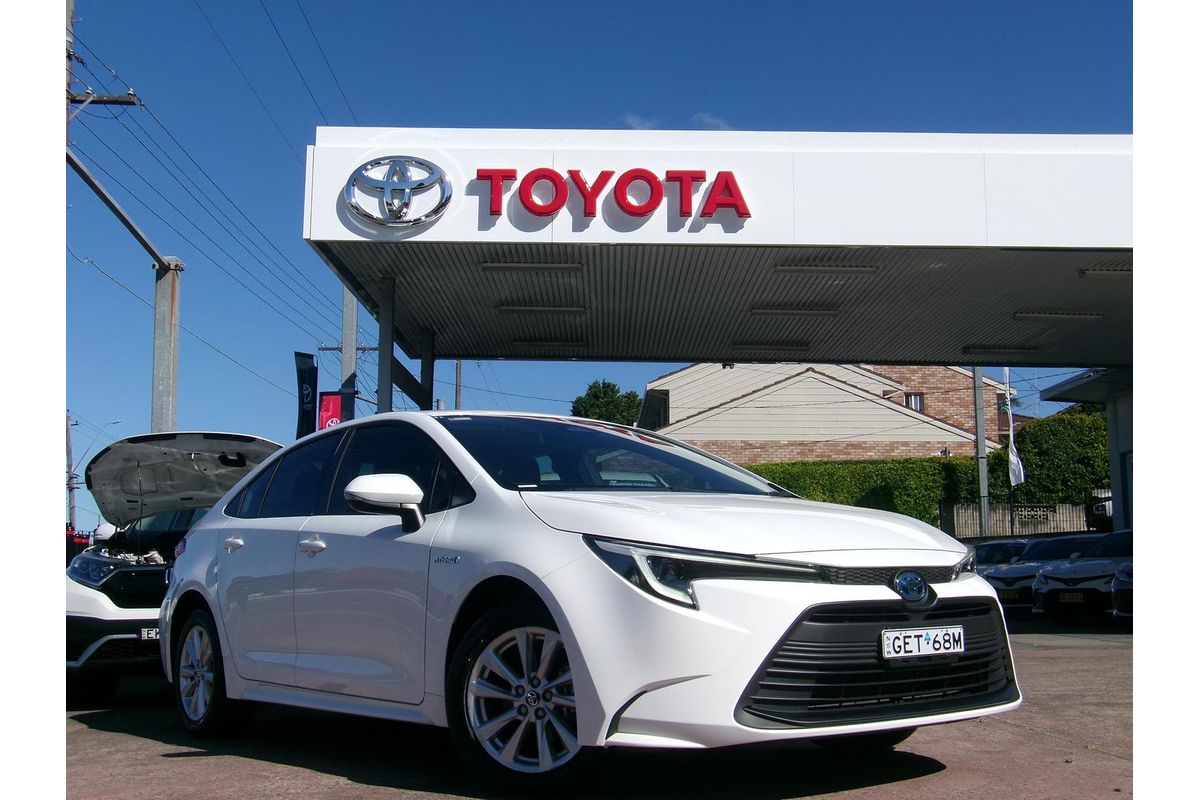 2022 Toyota Corolla Ascent Sport Hybrid ZWE219R