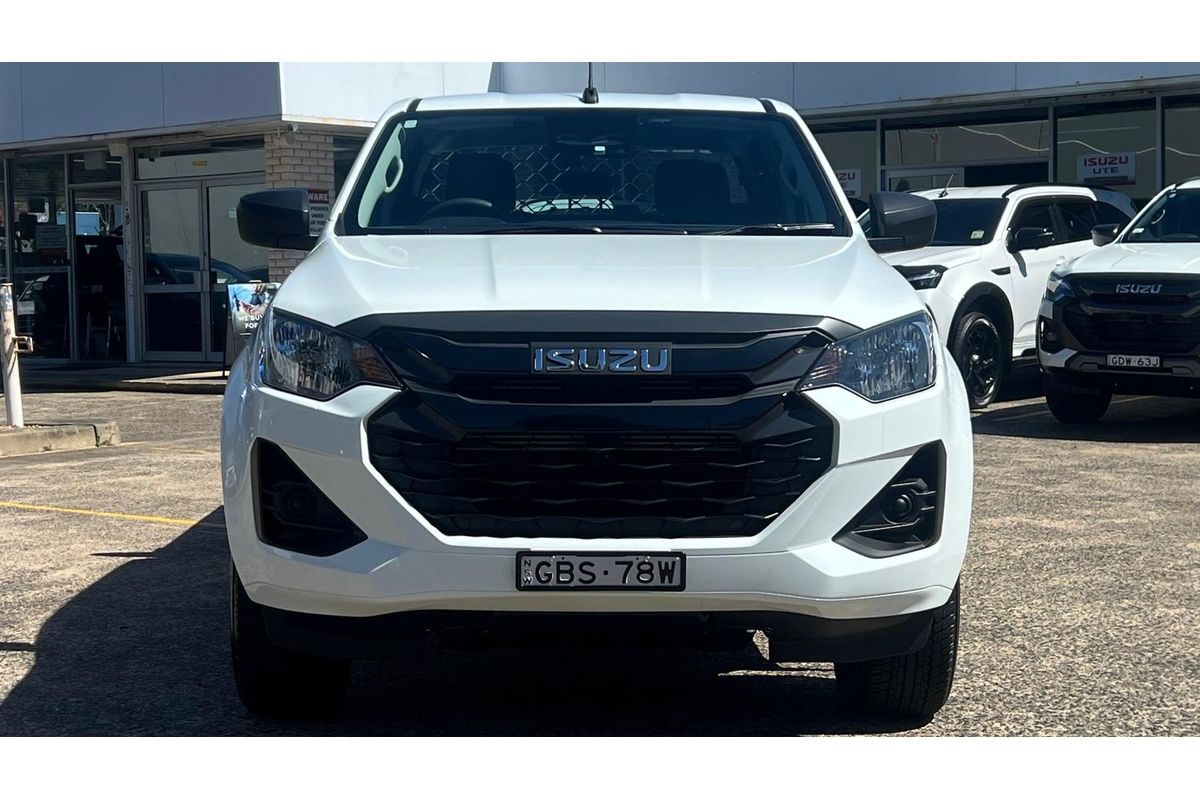 2026 Isuzu D-MAX SX High Ride Rear Wheel Drive