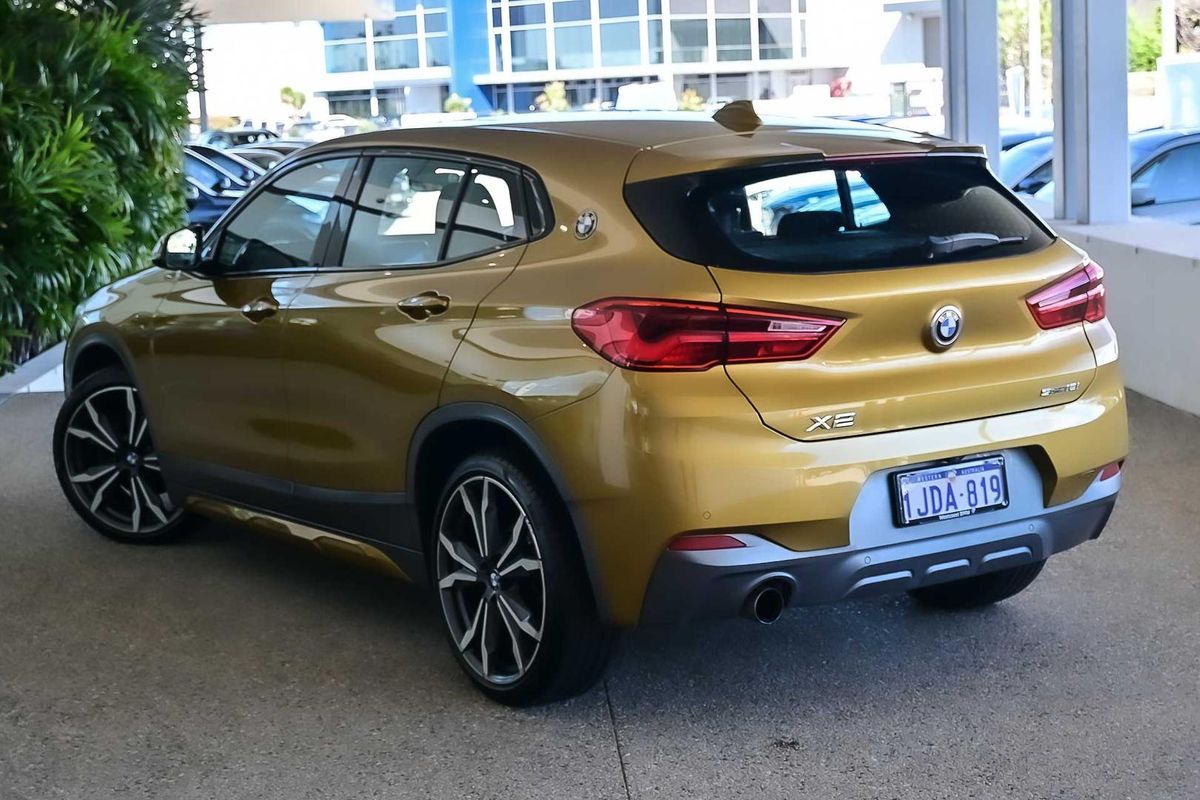 2018 BMW X2 sDrive18i F39