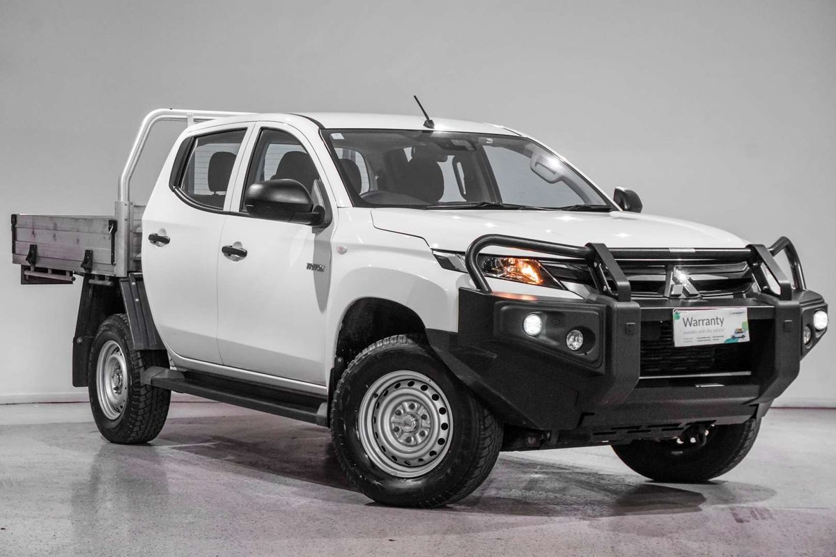 2024 Mitsubishi Triton GLX MR 4X4