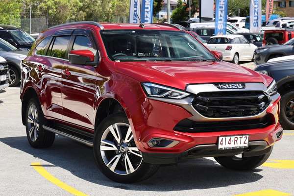2023 Isuzu MU-X LS-T