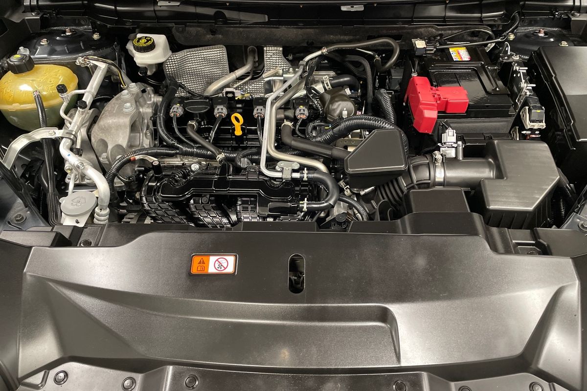 2024 Mitsubishi Outlander LS ZM