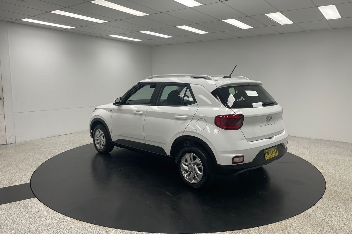 2025 Hyundai Venue Active QX.V5