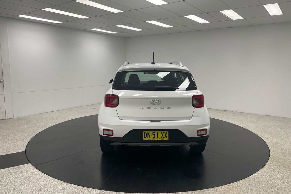 2025 Hyundai Venue Active QX.V5