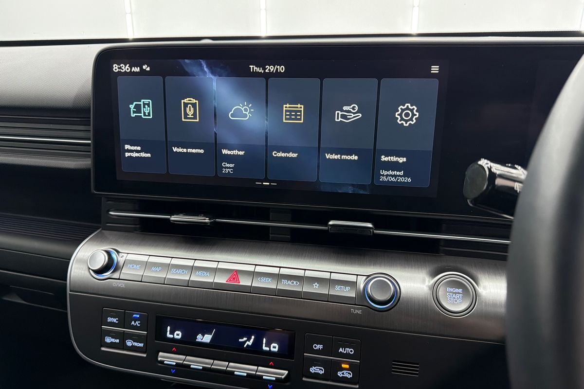 2025 Hyundai Kona Premium SX2.V2