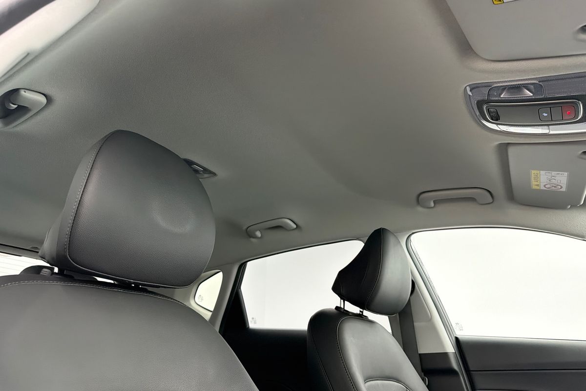 2025 Hyundai Kona Premium SX2.V2