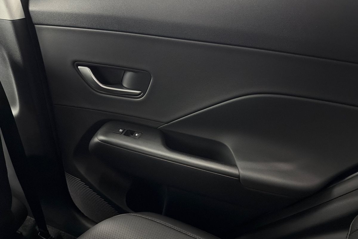 2025 Hyundai Kona Premium SX2.V2