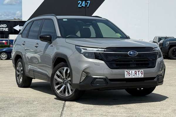 2025 Subaru Forester Hybrid Touring S6