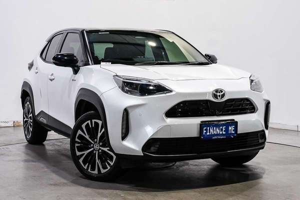 2025 Toyota Yaris Cross Urban MXPJ10R