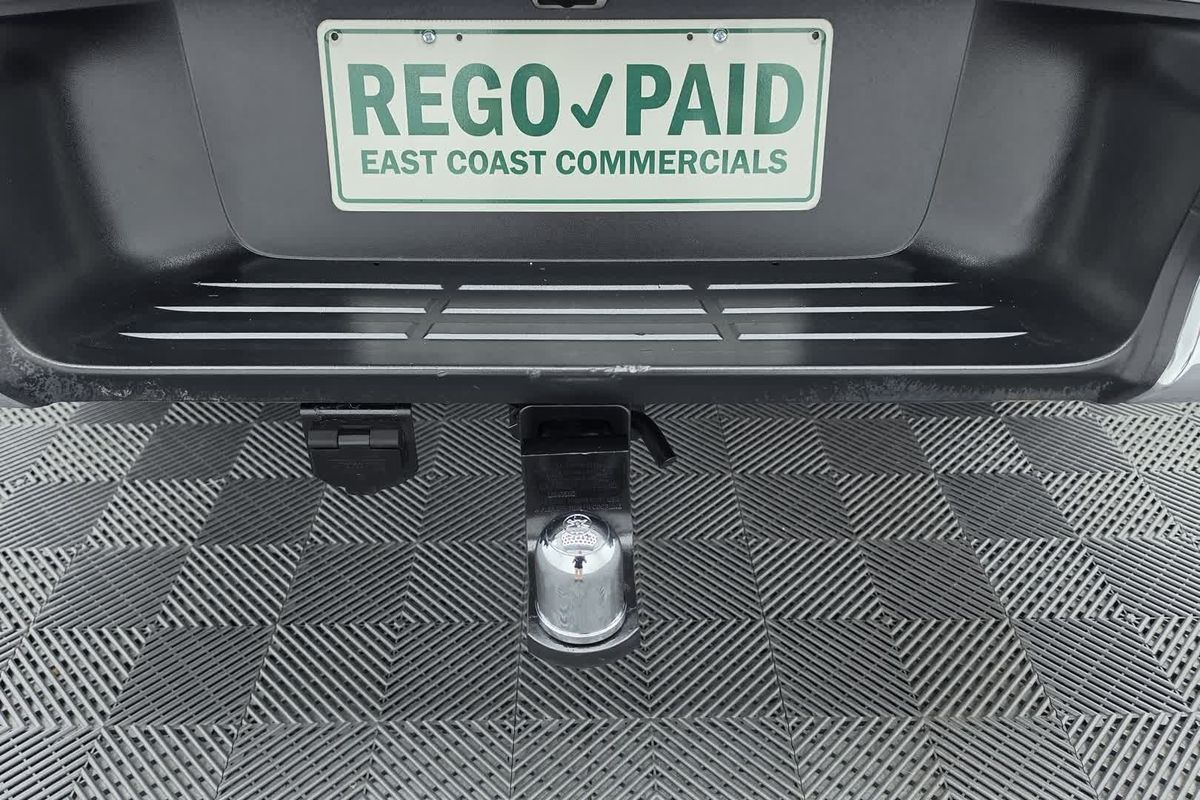 2019 Toyota Hilux SR5 GUN126R 4X4