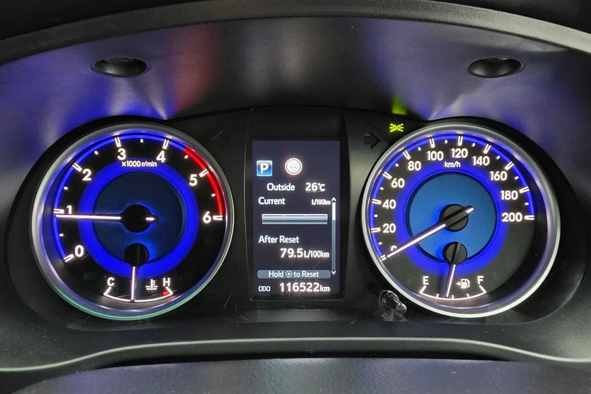 2019 Toyota Hilux SR5 GUN126R 4X4