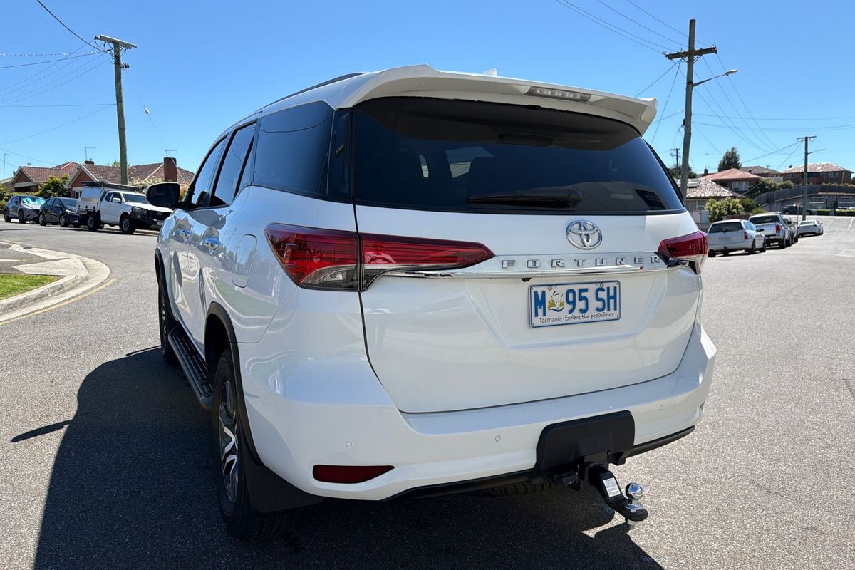 2025 Toyota Fortuner GXL GUN156R