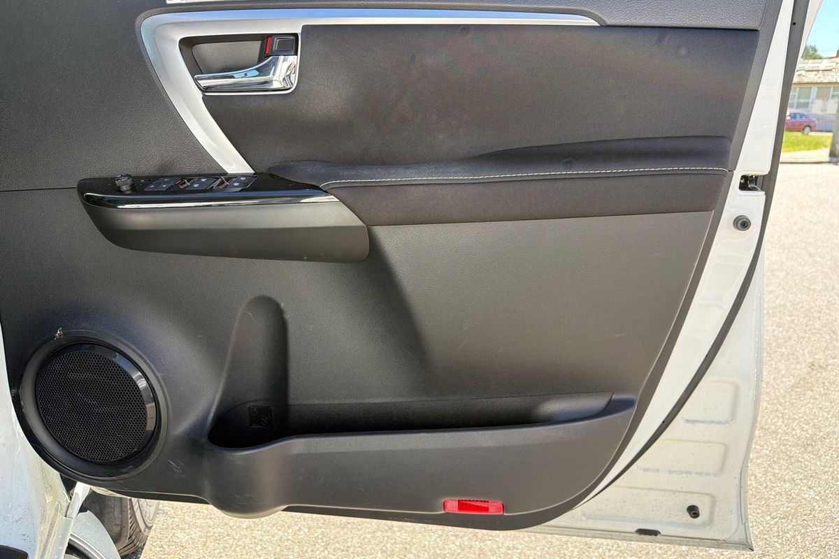 2025 Toyota Fortuner GXL GUN156R