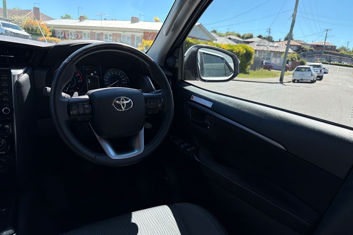 2025 Toyota Fortuner GXL GUN156R