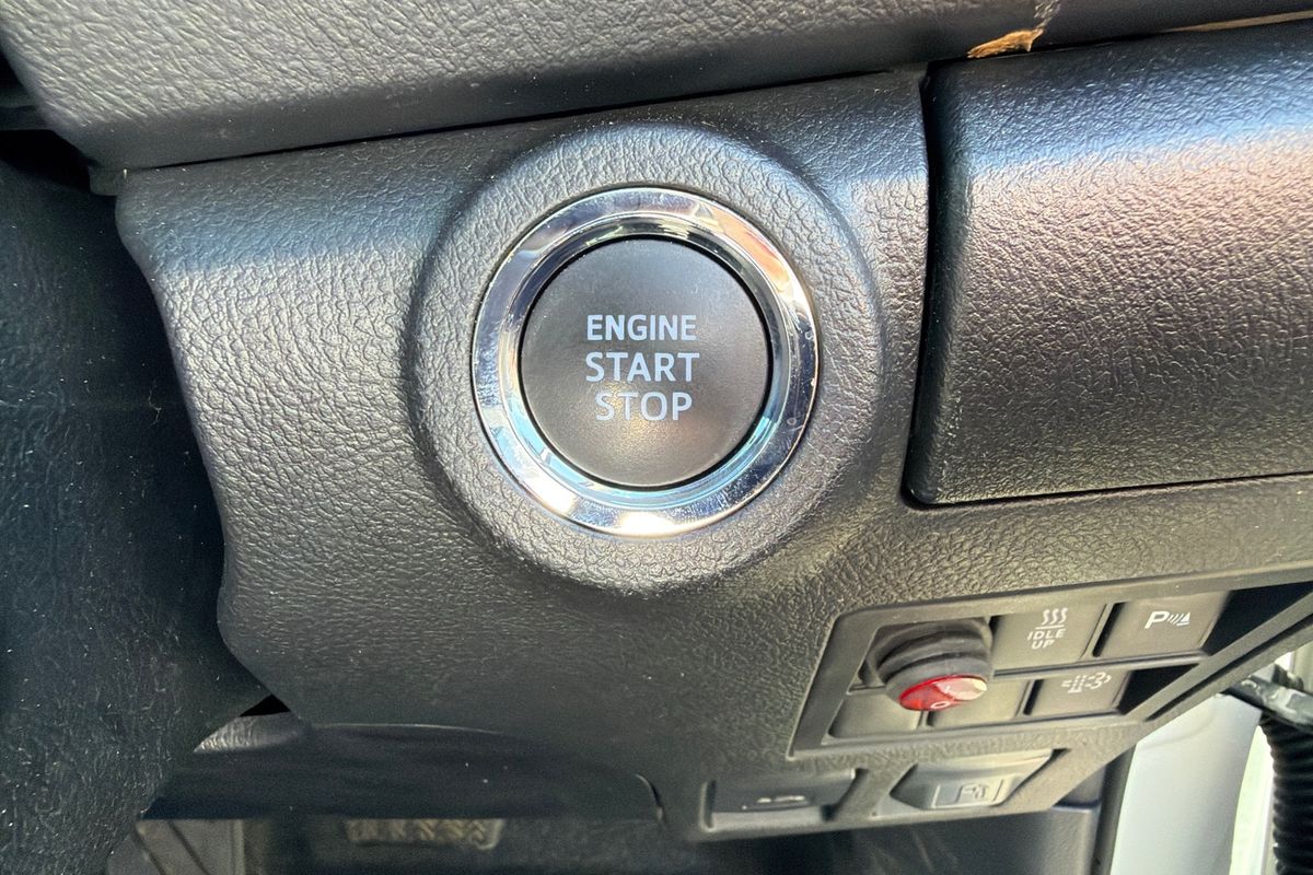 2025 Toyota Fortuner GXL GUN156R
