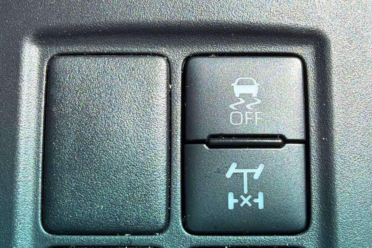 2025 Toyota Fortuner GXL GUN156R