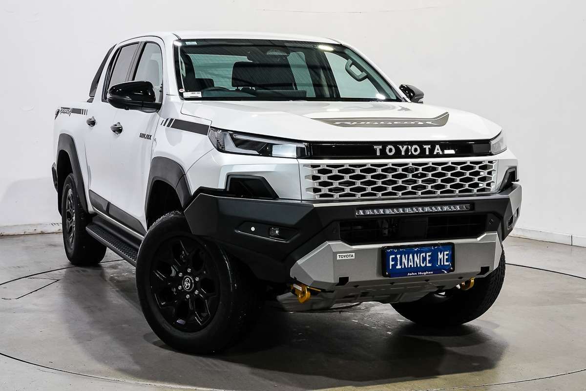 2026 Toyota Hilux Rugged X 48V GUN227R 4X4