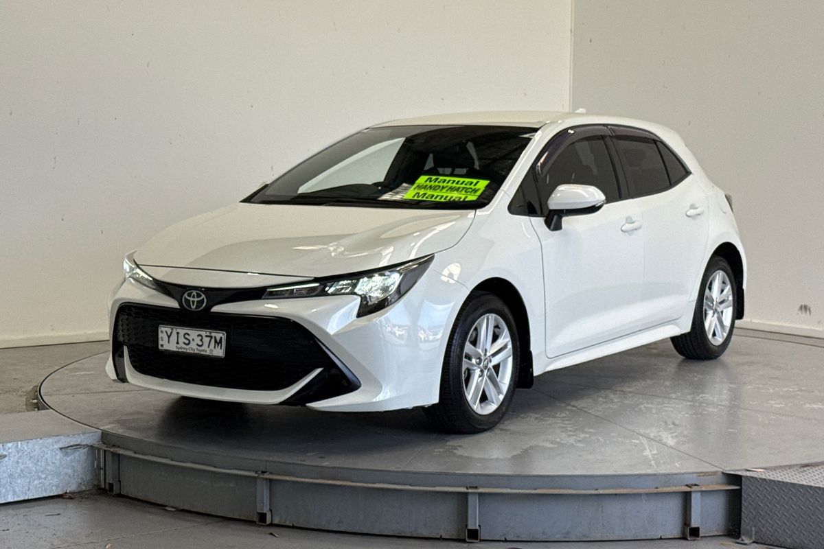 2019 Toyota Corolla ASCENT SPORT MZEA12R