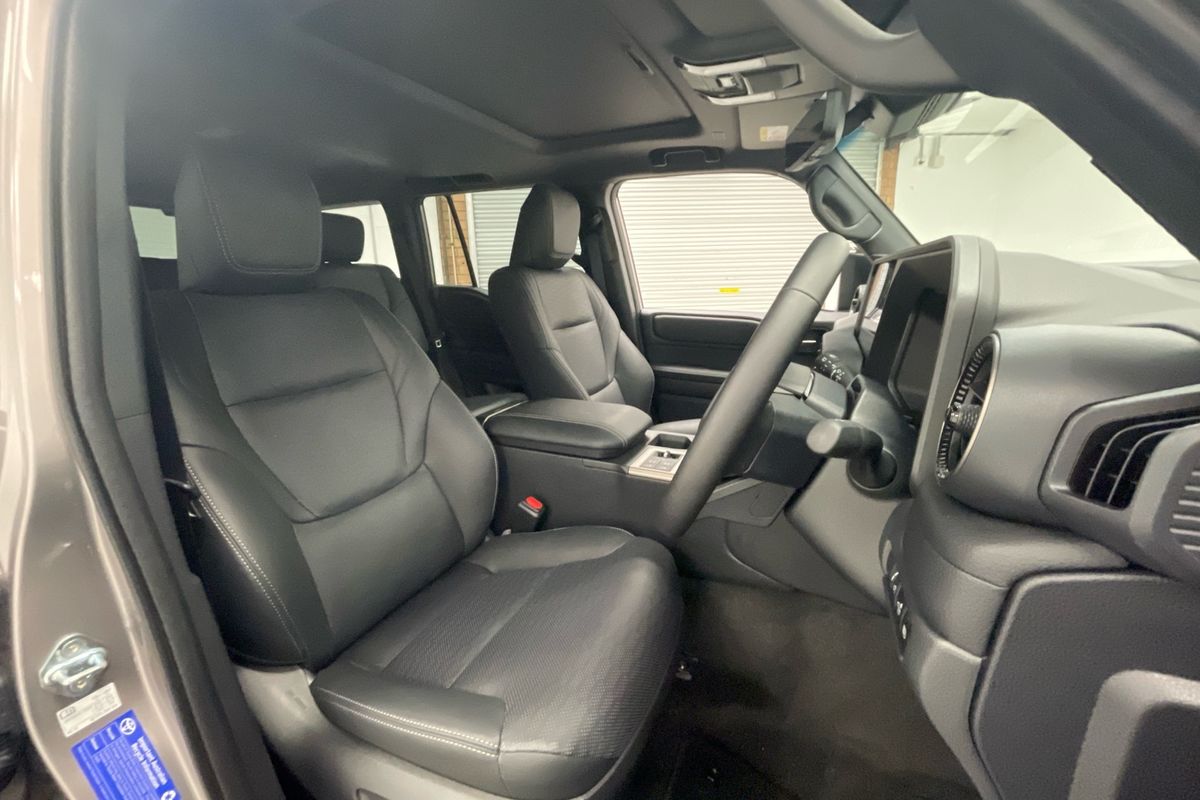 2025 Toyota Landcruiser Prado Altitude GDJ251R