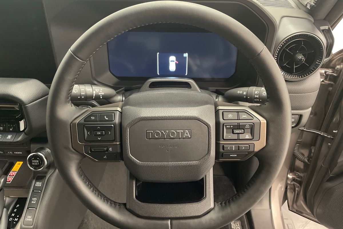2025 Toyota Landcruiser Prado Altitude GDJ251R