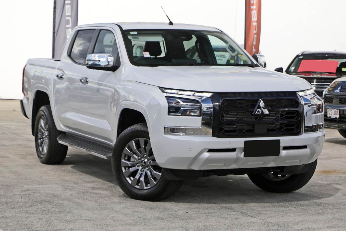 2025 Mitsubishi Triton GLS MV 4X4