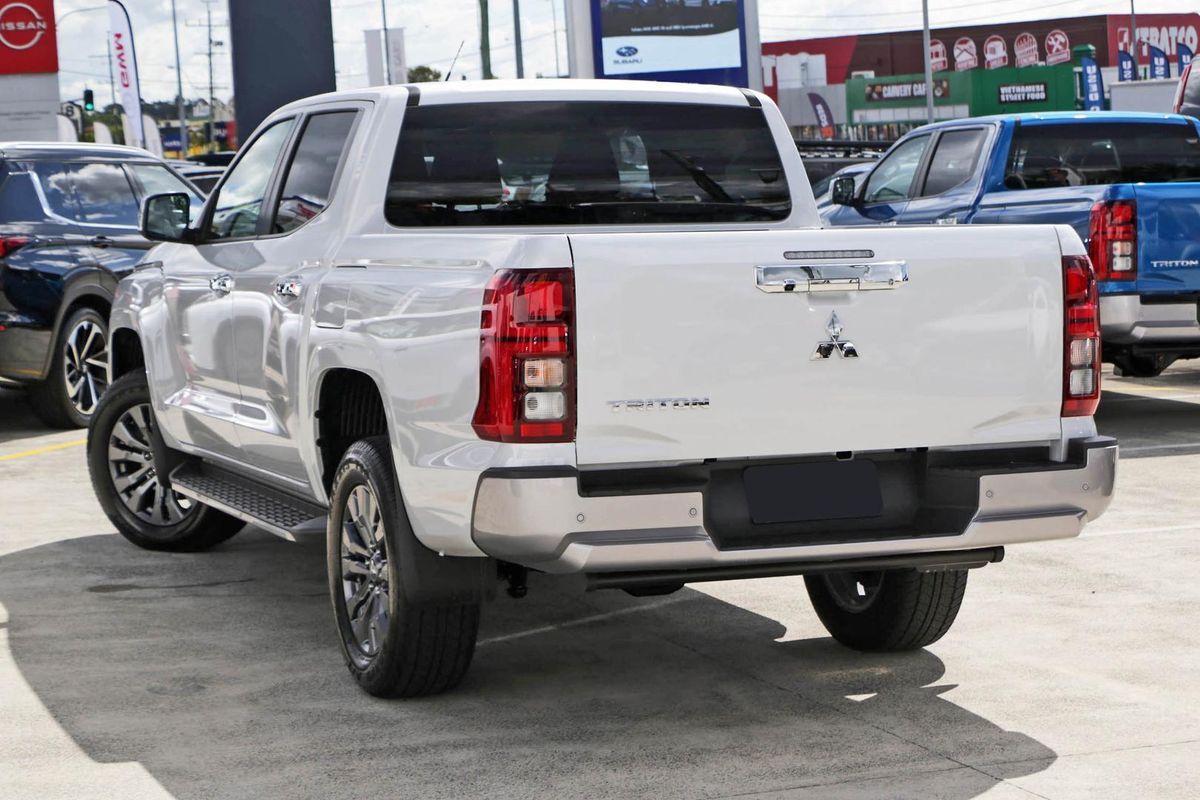 2025 Mitsubishi Triton GLS MV 4X4