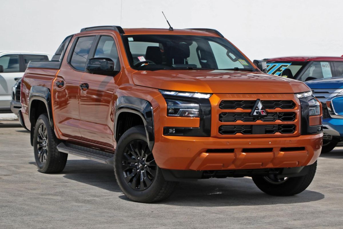 2025 Mitsubishi Triton GSR MV 4X4