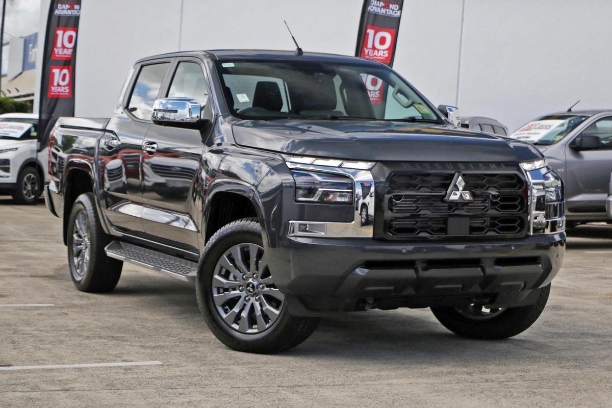 2025 Mitsubishi Triton GLS MV 4X4