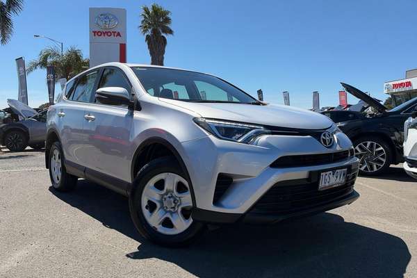 2016 Toyota RAV4 GX ZSA42R