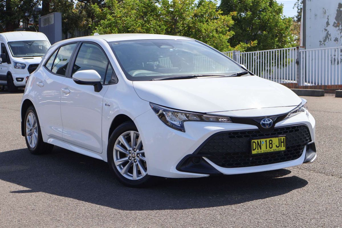 2025 Toyota Corolla Ascent Sport Hybrid ZWE219R