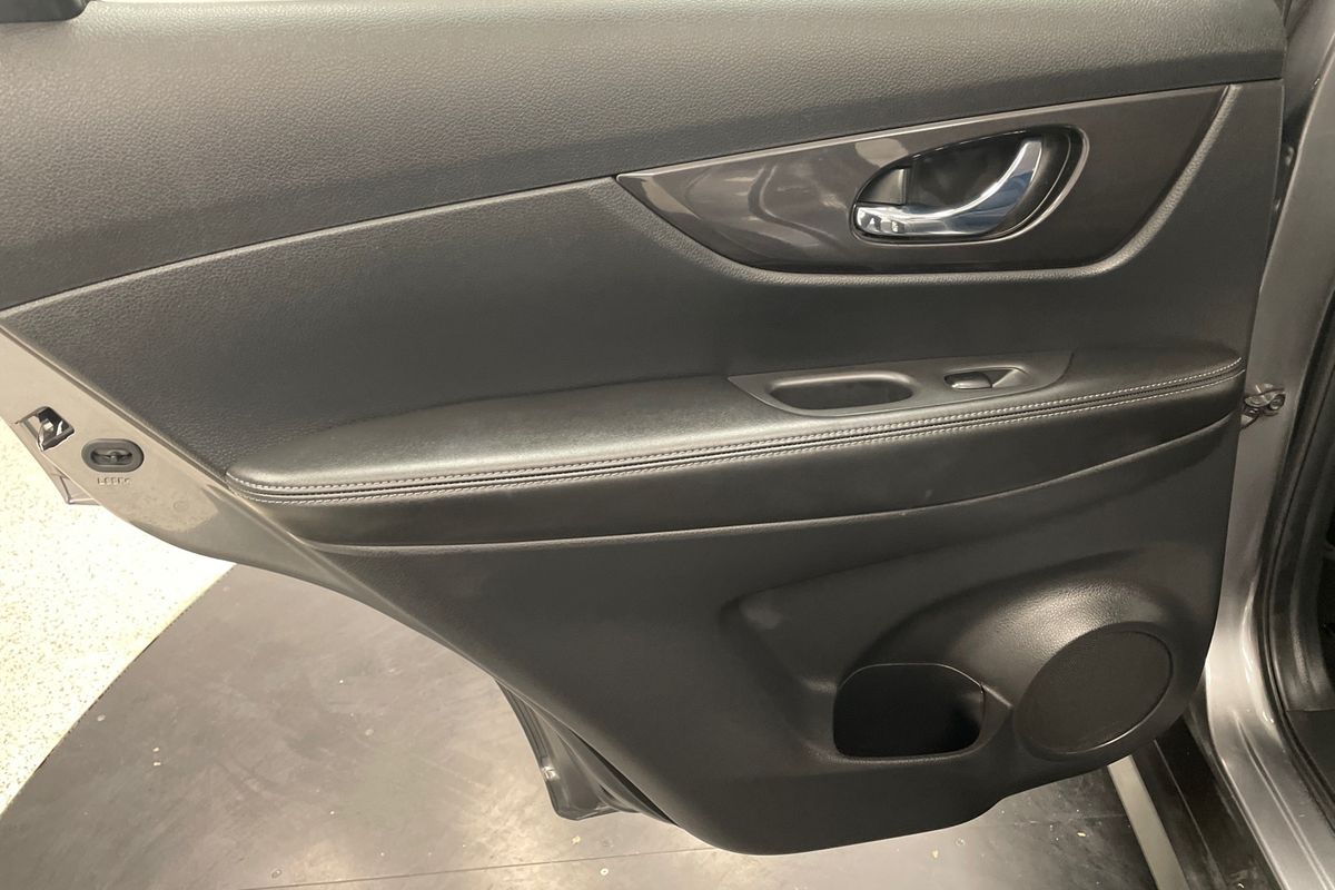 2021 Nissan X-TRAIL ST T32
