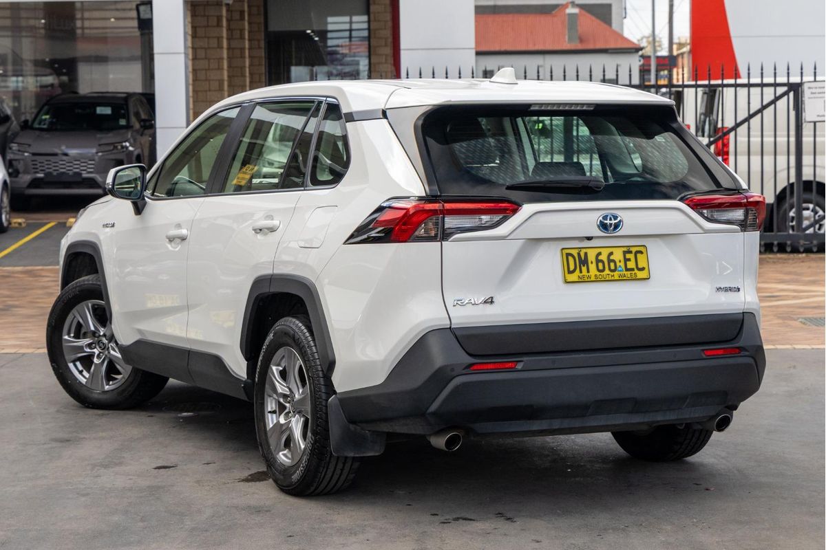 2024 Toyota RAV4 GX AXAH52R